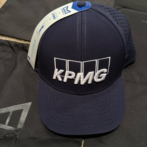 Melin x KPMG Phil Mickelson - Limited edition Hat Small size.  Very rare NWT - Picture 1 of 12